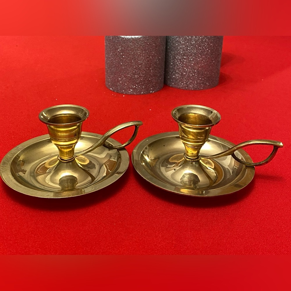 Elegant VINTAGE Solid Brass Candle Holders